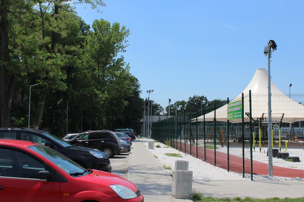 Youth Centre Plovdiv Exteriör bild